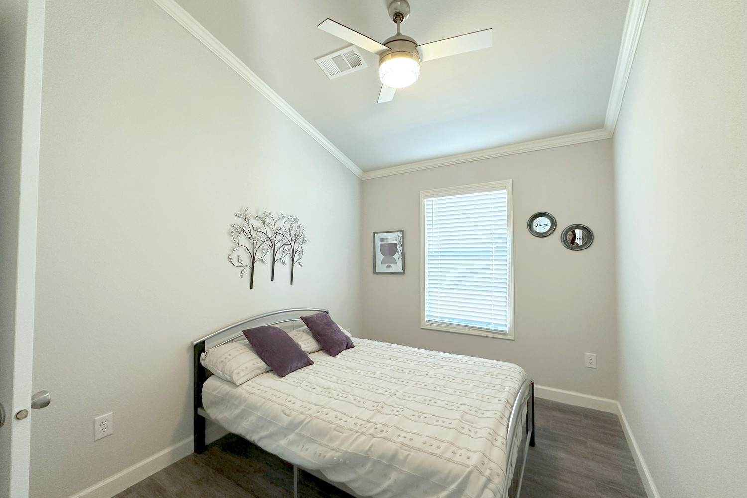 crane-j68ep8-smart-cottage-homes